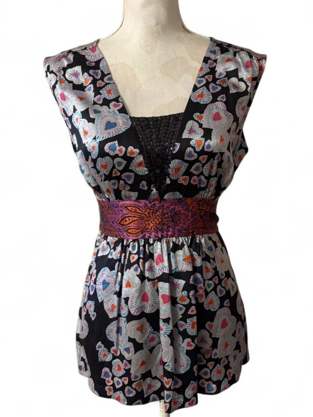 Vtg Y2K Plenty by Tracy Reese Silk Babydoll Heart Pattern Top Rhinestone Sz M